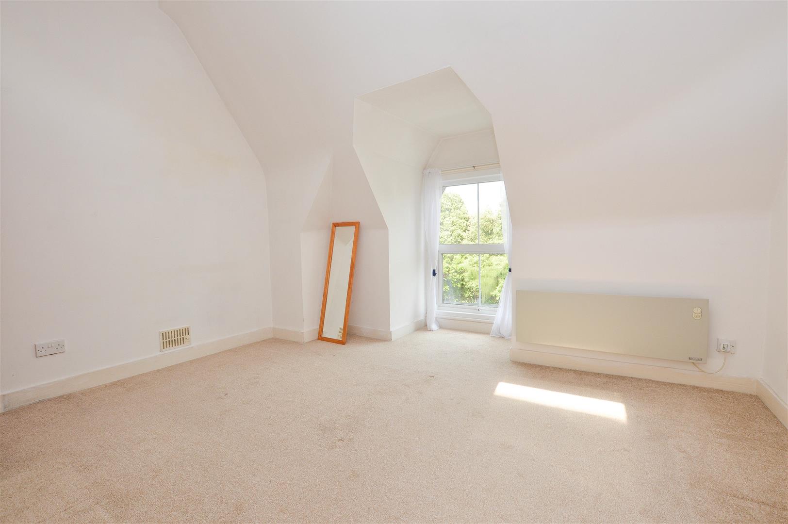 Property Details for Grange Road Eastbourne East Sussex BN21 4HF